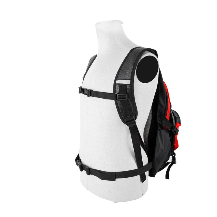 Plecak sportowy na rower jogging basen lub siłownię z miejscem na kask - czerwony